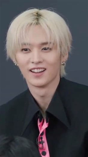 63K views · 6.5K reactions | Stray Kids reveal the HARDEST choreography they ever had to learn  Obsessed with Lee Know, I.N, HAN & Bangchan nonchalantly swaying in the background  #StrayKids #LeeKnow #MTVMusic | MTV UK | Facebook