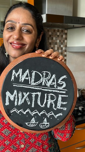 1.6M views · 5.3K reactions | Madras Mixture or the South Indian Mixture is popular through out the world. It is a mix of various savoury preparation and is a great snack too. Try it this Diwali and spread the joy by sharing homemade snacks and sweets with friends . Let me know in the comments if you enjoyed the recipes I have been sharing for Deepavali杖杖杖杖 #madrasmixture #bakshanamseriesbymasterchefmom | Masterchefmom | Facebook