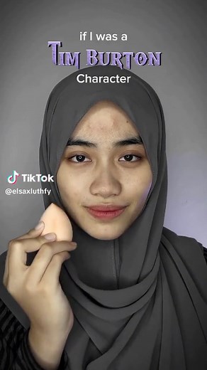 Transforming Into a Tim Burton Character: Makeup Tutorial