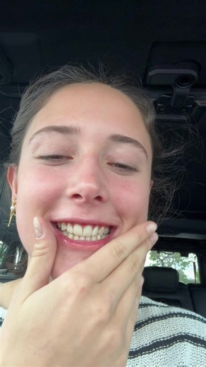 👑💕🤫Princess Emmy 🤫💕👑 (@susprincessemmy)’s video of emma pink car