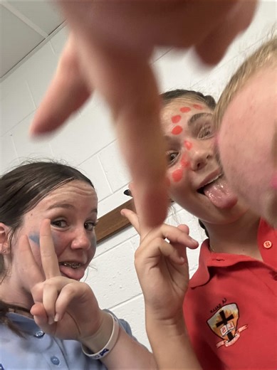 swimming carnival 🫰🤑✌️ @𝐠𝐚𝐛𝐛𝐲 ꨄ