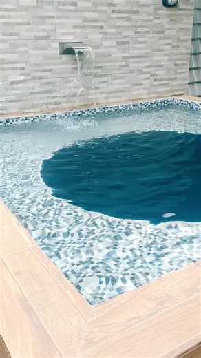 Construindo uma Piscina Criativa de Caixa d'Água