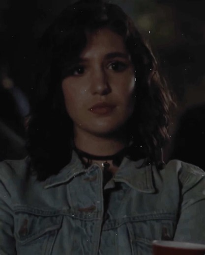 jackieshauna is season 4 might just go crazy if she’s trying to talk to jackie.. cc kielolly scp winvyupacks #yellowjackets #fypシ゚viral #jackieshauna #foryoupage #shaunashipman yellow jackets season 4 new pictures jackie and shauna edit yellowjackets edit jackie taylor edit olivia rodrigo