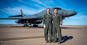 'I'm honored': Air Force pilot among the first to fly supersonic jet while pregnant
