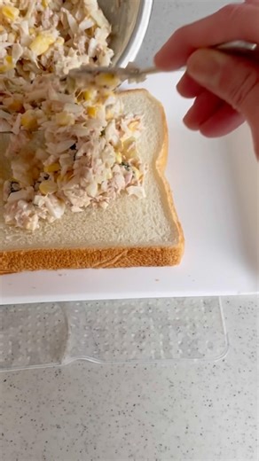 ツナコンチーズトースト#cooking #料理 #トースト