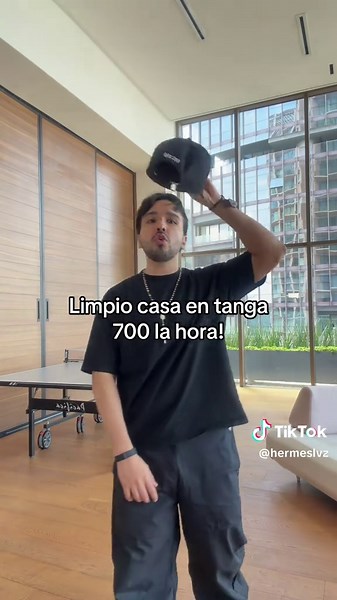 Vídeo de Hermes Lvz (@hermeslvz) relacionado con «cleaning house»