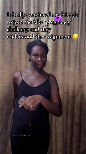 Friends Join Fake Pregnancy Trend Challenge