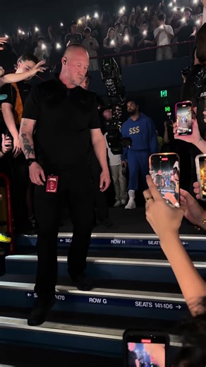 Drake Live Concert in Brisbane - Australia Tour