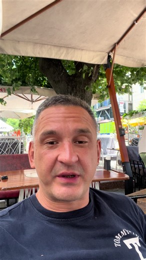 В Одессе девушка кинула парня на вениры😁#одесса #odessa