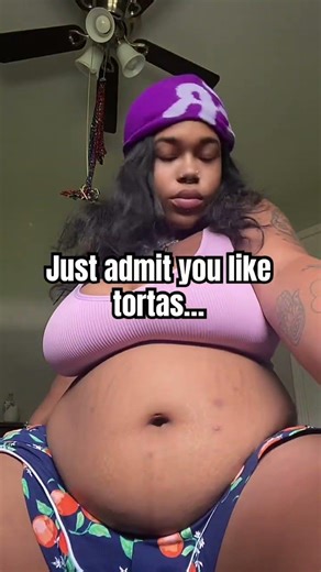 Just admit you like tortas🤭 #torta #fat #bigbelly #feederism #biggirl #stuffed #bloating #feedme