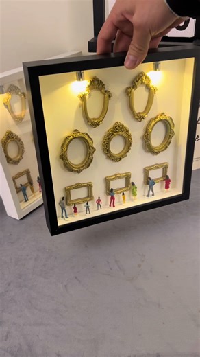 Create Your Own Tiny Memory Gallery