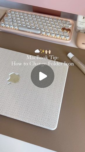 Allie Marie Digital on Instagram: "MacBook and iMac Tip: How to change your file folder icon to go with your aesthetic background! Have you tried this? It’s one of my favorite features! I did it on my pink iMac too! ✨ #macbook #macbookair #macbookpro #macbooktips #macbookcase #howto #studytips #studymotivation #imac #aesthetic #desksetup #techtutorials #appleproducts #studyhacks #productivity #productivitytips"