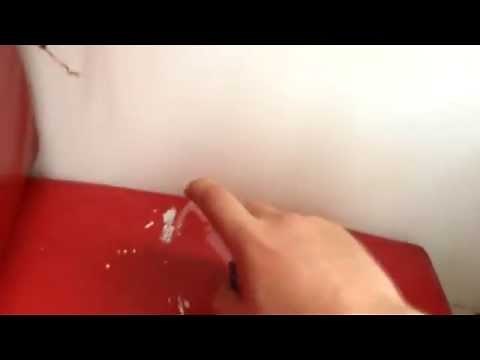 How to Remove Dried Paint from Vinyl Upholstery