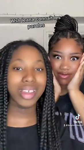 Léana connaît les paroles par coeur 😱😱😍