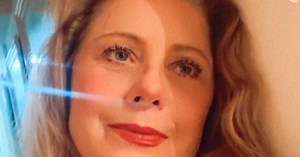 Vera Fischer surge completamente nua e detona censura de rede social: 'Parâmetros desiguais'. Foto!