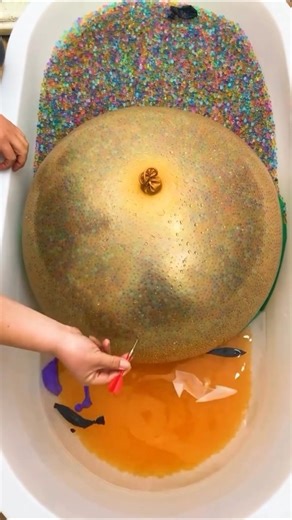 🎈 Is Balloon ke andar kya hai? 😳 End tak dekho! #funk#desifix #expriment #shortsfeed #shorts