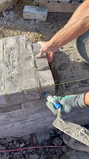 Double brick capping for retaining wall #bricklaying #asmr #asmrsounds #tradie | J.M.D Bricklaying