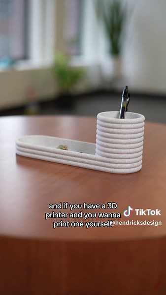 I can’t stop myself from adding planters to things #plantsoftiktok🌱 #plantdecor #3dprinting #3dprinttok #3dprintdesign #hiddenstorage