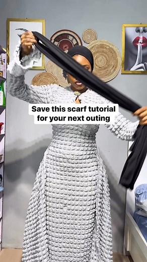387K views · 6.3K reactions | What do you think about this tutorial? Scarf; laylah.ng #scarftutorial #scarftips #scarfhack | Lay Lah | Facebook