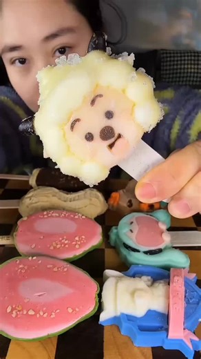 Immersive Cartoon Popsicle Ice Cream Experience