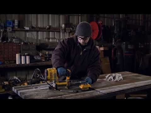 DEWALT Cordless Grease Guns (DCGG571)