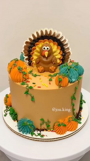1.9K views · 95 reactions | Thanksgiving Turkey Cake 旅 #Thanksgiving #cake #fall #turkey #cakedecorating | Josué Luciano | Facebook