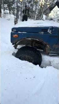 Suzuki samurai playing in snow #automobile #offroadrigs #offroad #fourwheeldrive ￼