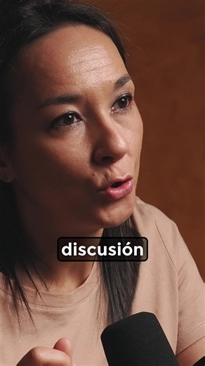 El Truco Psicológico Para Frenar Una Discusión 📩 Si quieres comprender la mente de los demás, primero tienes que aprender a comprender la tuya. Escribe MAIL y empieza hoy mismo. #psicologia #comunicacion #relaciones #meditacion #mente