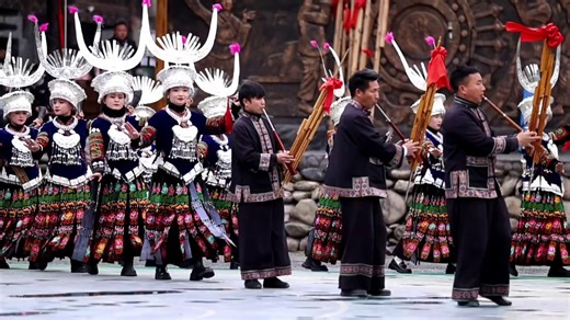 Lusheng Dance of Miao is a traditional performing art of the Miao ethnic group in China, centered around the playing of the Lusheng​ (a free-reed mouth organ) and intricate, synchronized group dancing. More than just performance, it is a living ritual, a social language, and a dynamic expression of Miao cosmology. In 2014, Lusheng Dance was inscribed on China's national intangible cultural heritage list. #miao #culture #heritage #dance Credit to 1268047905 on douyin. | wowourheritage