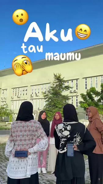 🔥Bergabunglah dengan Jurusan Kimia UNG dan jadilah bagian dari perubahan di dunia sains dan pendidikan. Wujudkan impianmu bersama kami!🔥 ✨Raih impianmu di dunia sains dengan bergabung di Jurusan Kimia UNG! Di sini, kamu akan menemukan kesempatan untuk mengembangkan diri melalui pembelajaran yang inovatif, riset yang mendalam, serta bimbingan dari dosen-dosen berpengalaman. kamu akan dibekali dengan pengetahuan dan keterampilan yang dibutuhkan untuk menjadi tenaga profesional. kami memastikan b