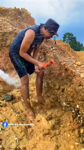 55K views · 667 reactions | Gold Mining Process Using Dompeng Machine: From River to Gold Dust | Bobi Kurniawan | Facebook