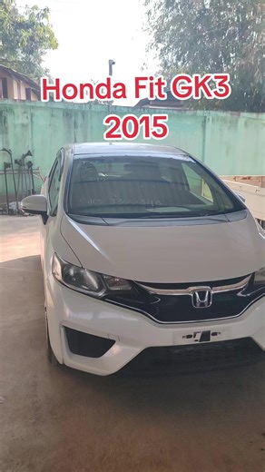 Tomorrow's Car Auction: 2015 Honda Fit GK3