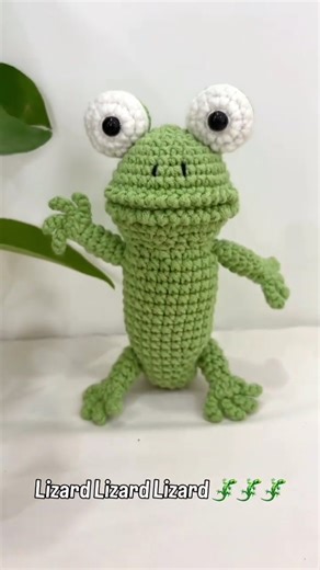 Meme version -> Crochet version Lizard Lizard Lizard #lizardelio #lizardmeme #eliomovie #crochetiqueus #crochetpattern #crochet #etsypattern #amigurumi #amigurumist #amigurumilovers #cuteamigurumi #handmade #handmadewithlove #yarnaddict #instacrochet #crochetersofinstagram #crochetinspiration #crochetart #crochetplushies #crochetgirlgang #releasepatterns | Crochetique | Facebook