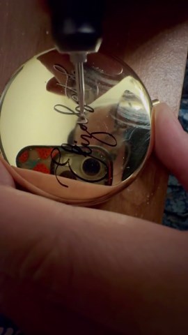 Hand Engraved Gold Compact Mirror, Personalized Calligraphy Gift - Etsy