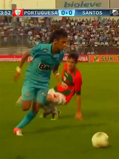 Neymar's Stunning Skills During Santos Career