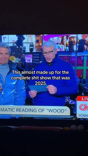 Anderson Cooper and Taylor Swift in New Year’s Eve 2025