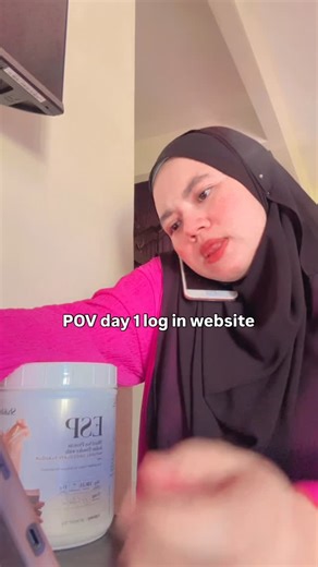 Ayn Syuhadah | TOP 1 SHAKLEE DENGKIL SELANGOR on Instagram: "Moga dijauhkan lah dari species yang menekan-nekan Biarpun dari downline makan sendiri atau downline nak biz 😂 Sebab tu awal-awal kita buat class briefing untuk newbie, benda paling basic macam ni kita ajar. Dari dapat ID Shaklee, nak log in, nak place order, nak check teacking semua kita ajar Tapi kalau awaknya tak join, cemana kita nak explain 😂 Tapi takpe dalam group pun kita bagi lagi manual, kita bagi lagi pdf, tinggal follow je