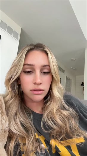 Rachael Margaret on Instagram: "I already canceled myself so • • • #reels #explorepage #blondegirl #funnyvideos #funnymemes • • • For more follow @rachael.margarett ✨"