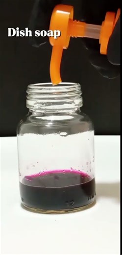 Huge foam eruption! 💦🌊🔥