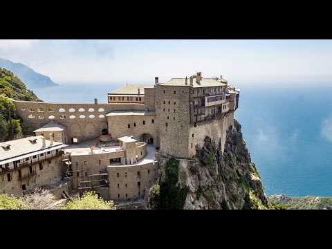 ωδείο η Εκκλησία;;;