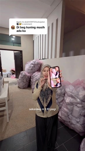 Replying to @akakVORTEXsukajalan🎥😎 kalau ada dkt beg kuning terus restock tau!! Pi beli okay! Hehe 🥰💗 #pdrnlotionluqfa #whiteninglotion #bodycareroutine #bodycare #whitening