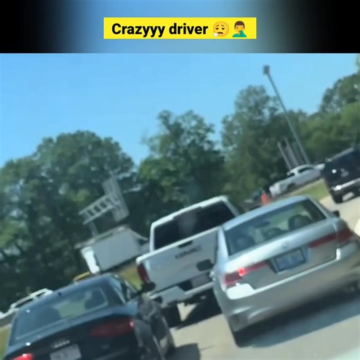 Crazyyy driver 😮‍💨🤦‍♂️ | Cops Moment