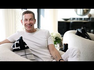 The Reveal: Monochromatic Mod Linda Flora