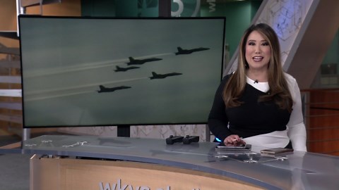 US Navy Blue Angel pilots to visit Cleveland