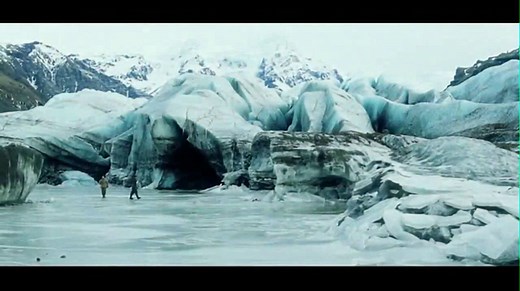 Batman Begins - Official Trailer