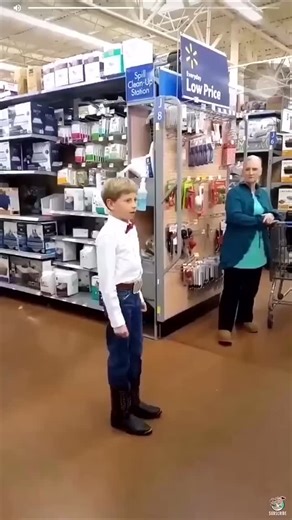 Meme Archive | Yodelling Walmart kid (2018) Disclaimer. I do not own this content, I give full credit to original creator, DM me for credit/removal . .... | Instagram