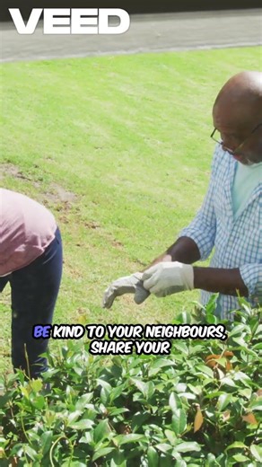 How Islam Teaches Us to Treat Our Neighbours | Short Reminder #IslamicReminder#Shorts #Deen #Muslim