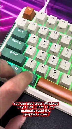 Your monitor keeps shutting off and restarting? Try these!🙌🔥