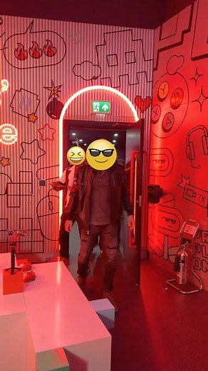 Virgin Media on Instagram: "PRIORITY 🤝 TAG TEAM SURPRISE In partnership with @2K and @wwegames, we surprised a lucky Priority from O2 winner with the tag team match they never thought would happen! With a promise of a tour of the Virgin Media Gamepad and some playtime on WWE 2K25, you’ll never guess their reaction when they took on our ‘Virgin Gamepad Gamers’ 👀 who turned out to be closer to the game than they thought…"