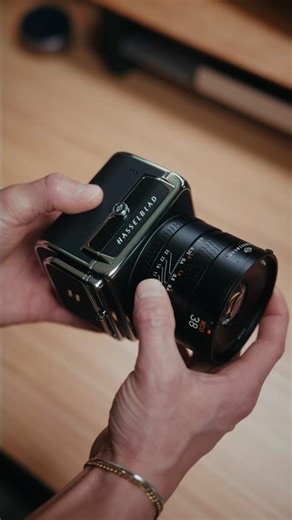 Unboxing the beautiful Hasselblad 907X & CFV 100C 📸 #cameragear